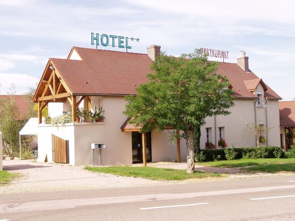 Logis Hotel "Ici M'Aime" Rouvray  ภายนอก รูปภาพ