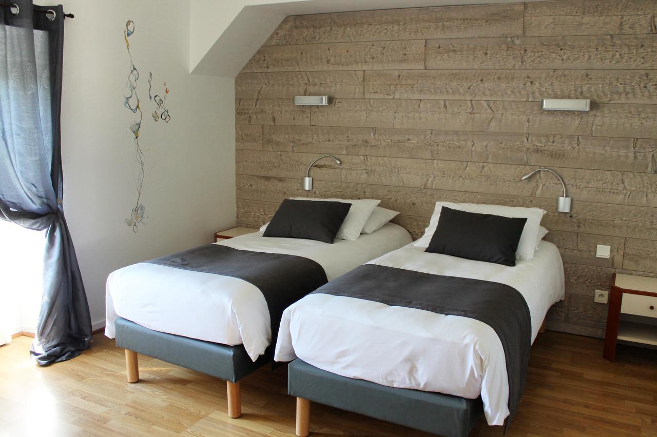 Logis Hotel "Ici M'Aime" Rouvray  ภายนอก รูปภาพ