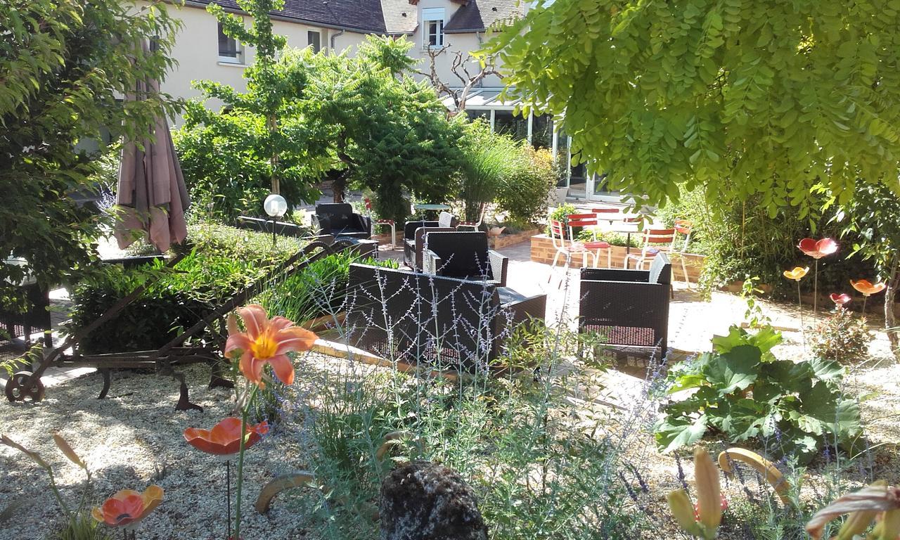 Logis Hotel "Ici M'Aime" Rouvray  ภายนอก รูปภาพ