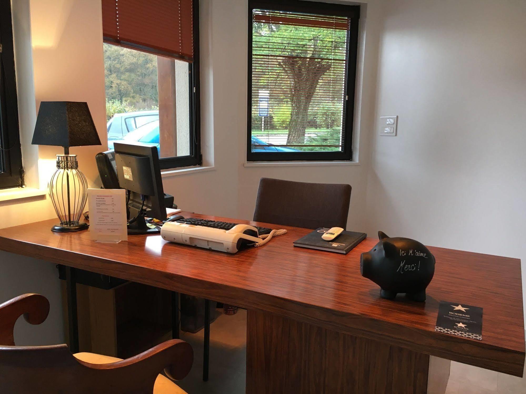 Logis Hotel "Ici M'Aime" Rouvray  ภายนอก รูปภาพ